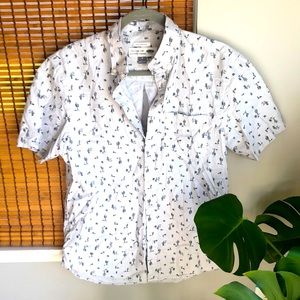 Old Navy Classic shirt short sleeve
